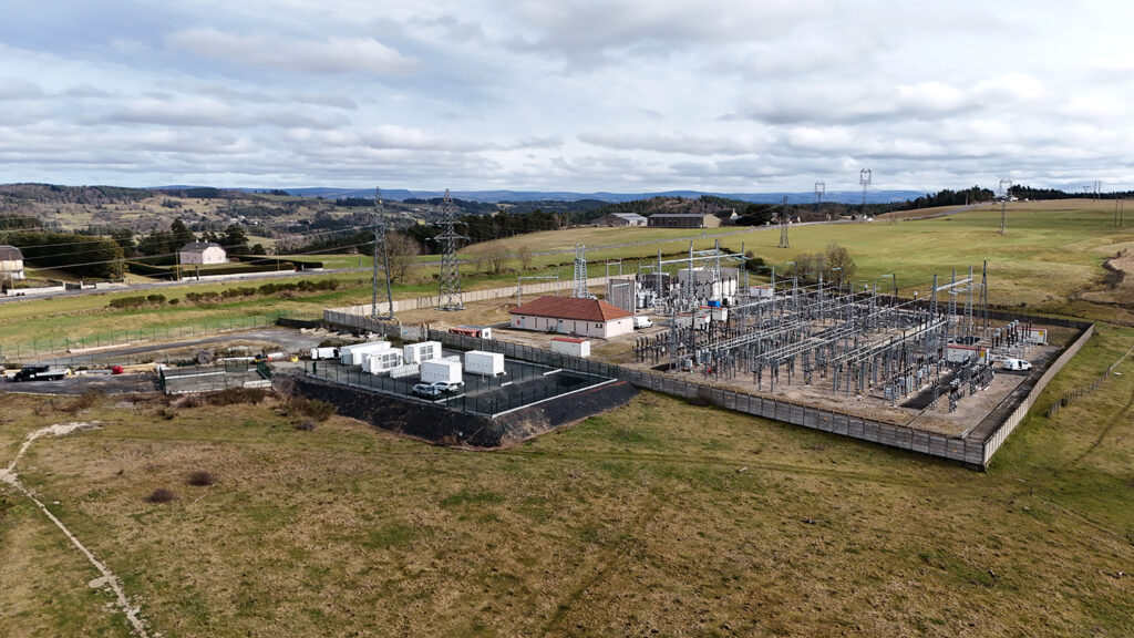 Projet de stockage par batteries de Saint-Chély-d'Apcher en Lozère - mise en service
